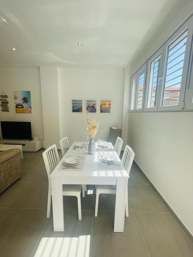 Apartamento Alhucemas Playa Malaga Ngoại thất bức ảnh