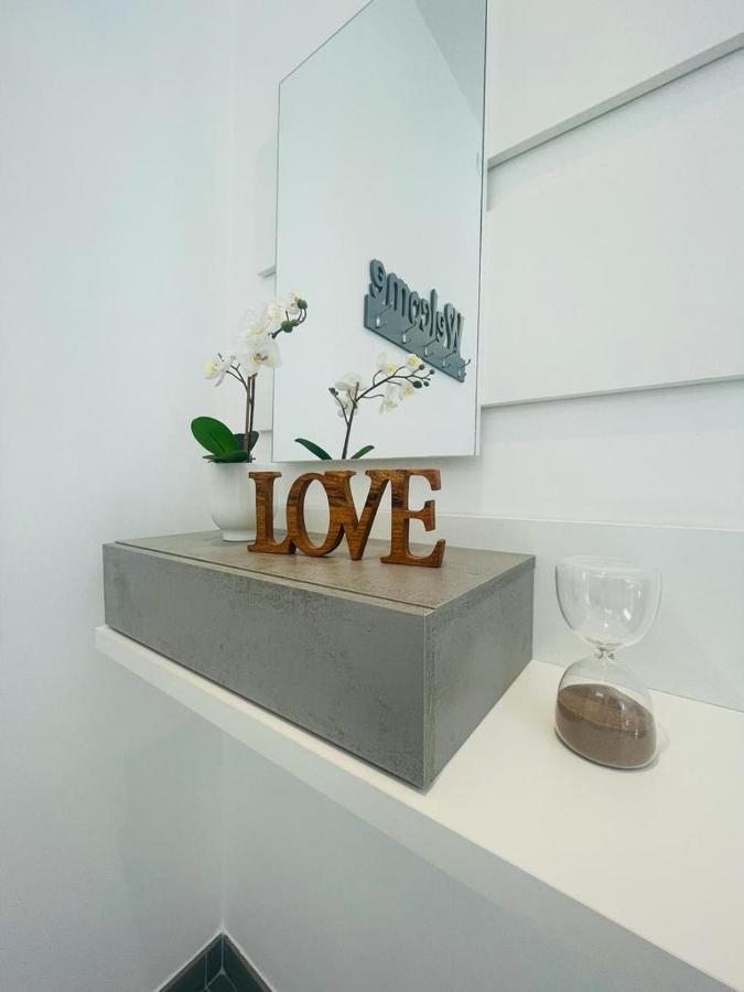 Apartamento Alhucemas Playa Malaga Ngoại thất bức ảnh